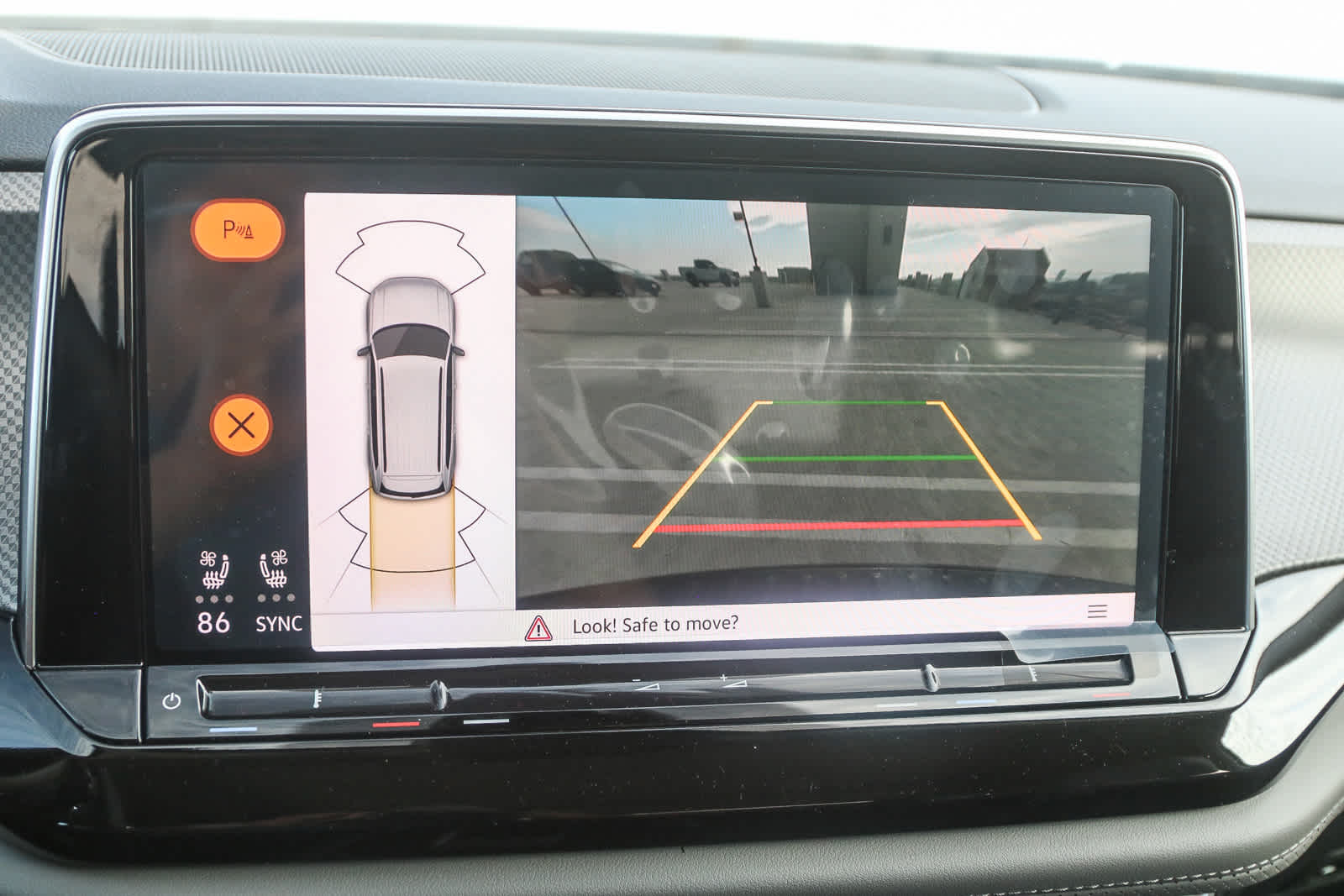 Thumbnail: 2025 Volkswagen Atlas - 26