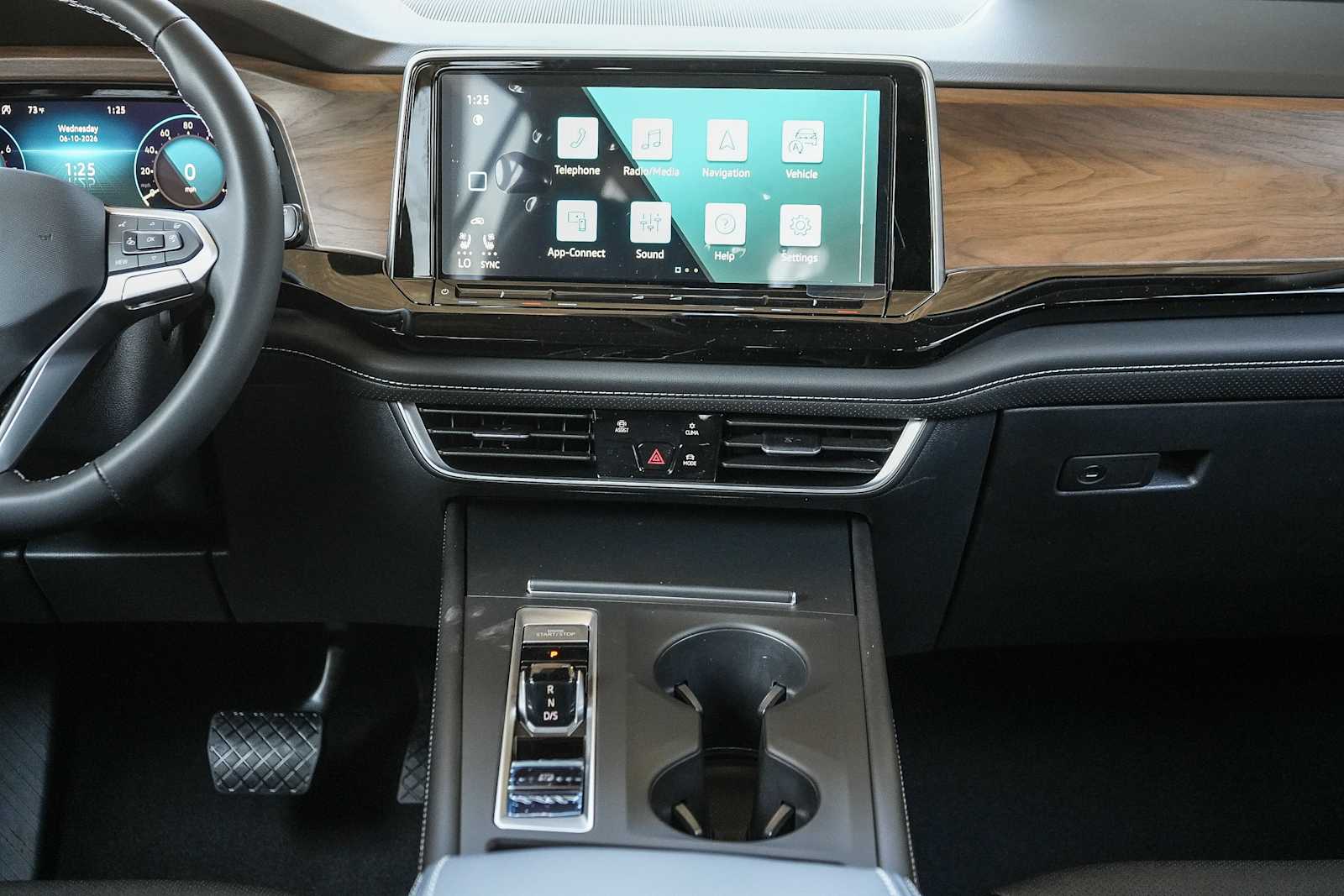 Thumbnail: 2026 Volkswagen Atlas - 15