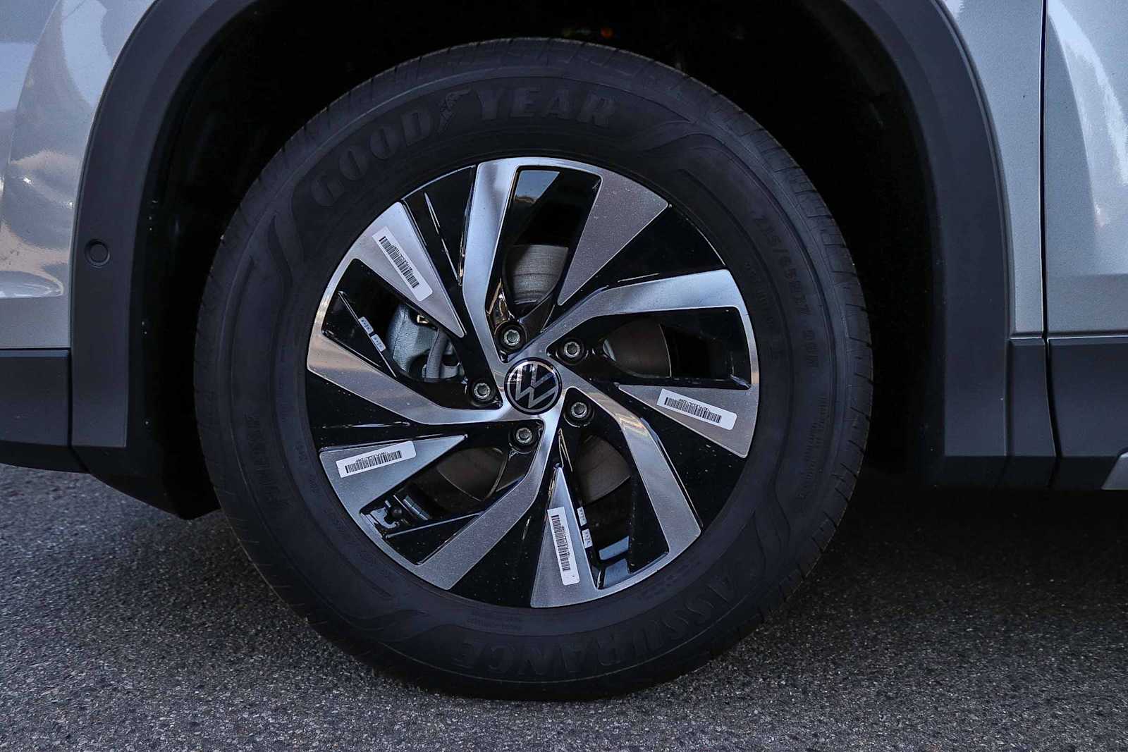 Thumbnail: 2026 Volkswagen Tiguan - 11