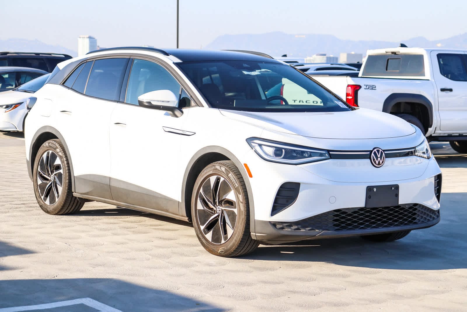 Thumbnail: 2021 Volkswagen ID.4 - 3