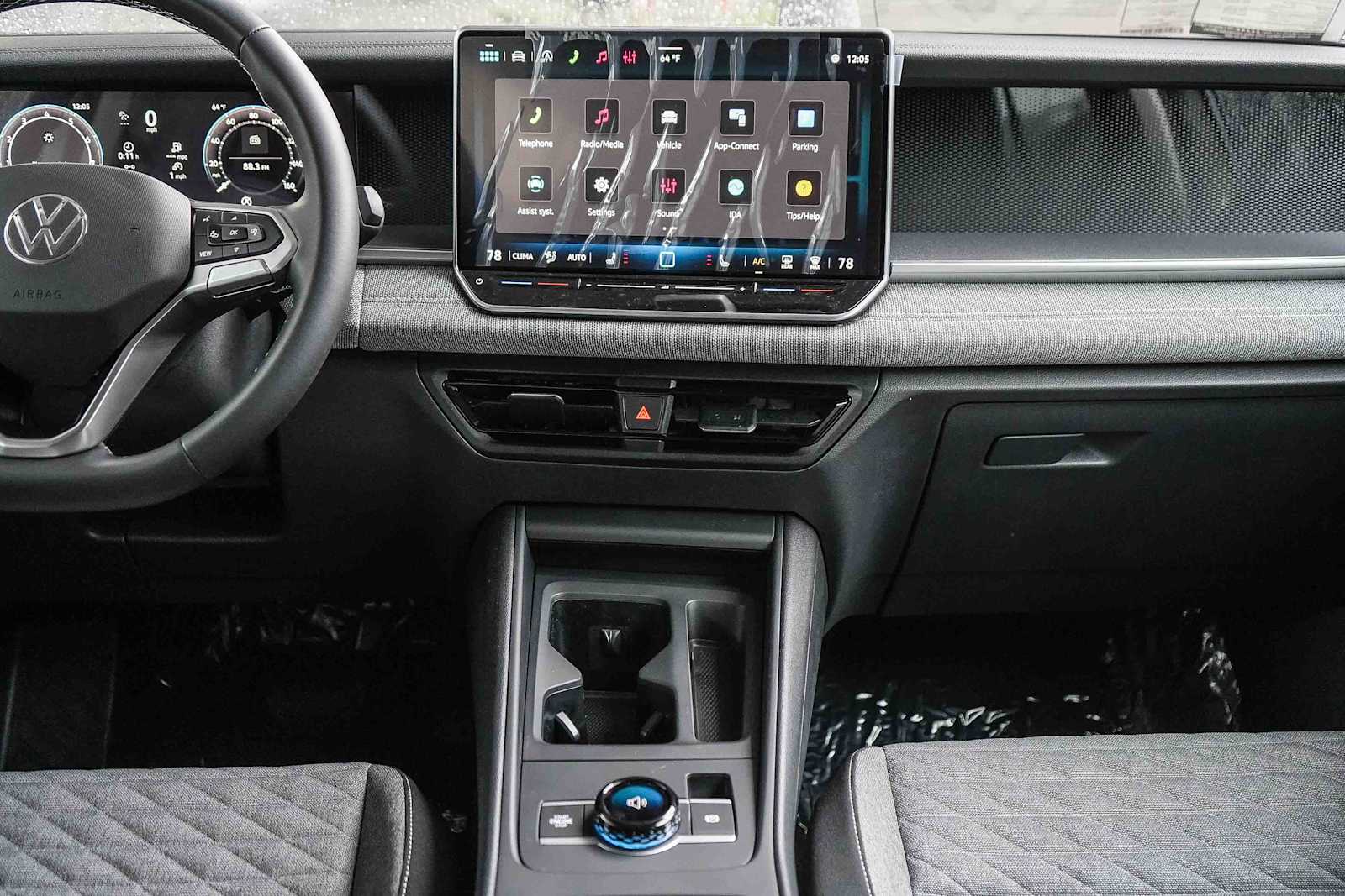 Thumbnail: 2026 Volkswagen Tiguan - 13