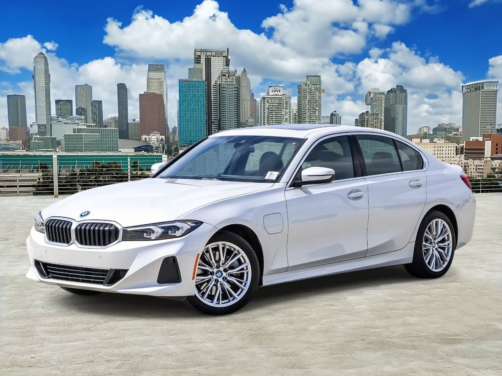 Thumbnail: 2024 BMW 3 Series - 1