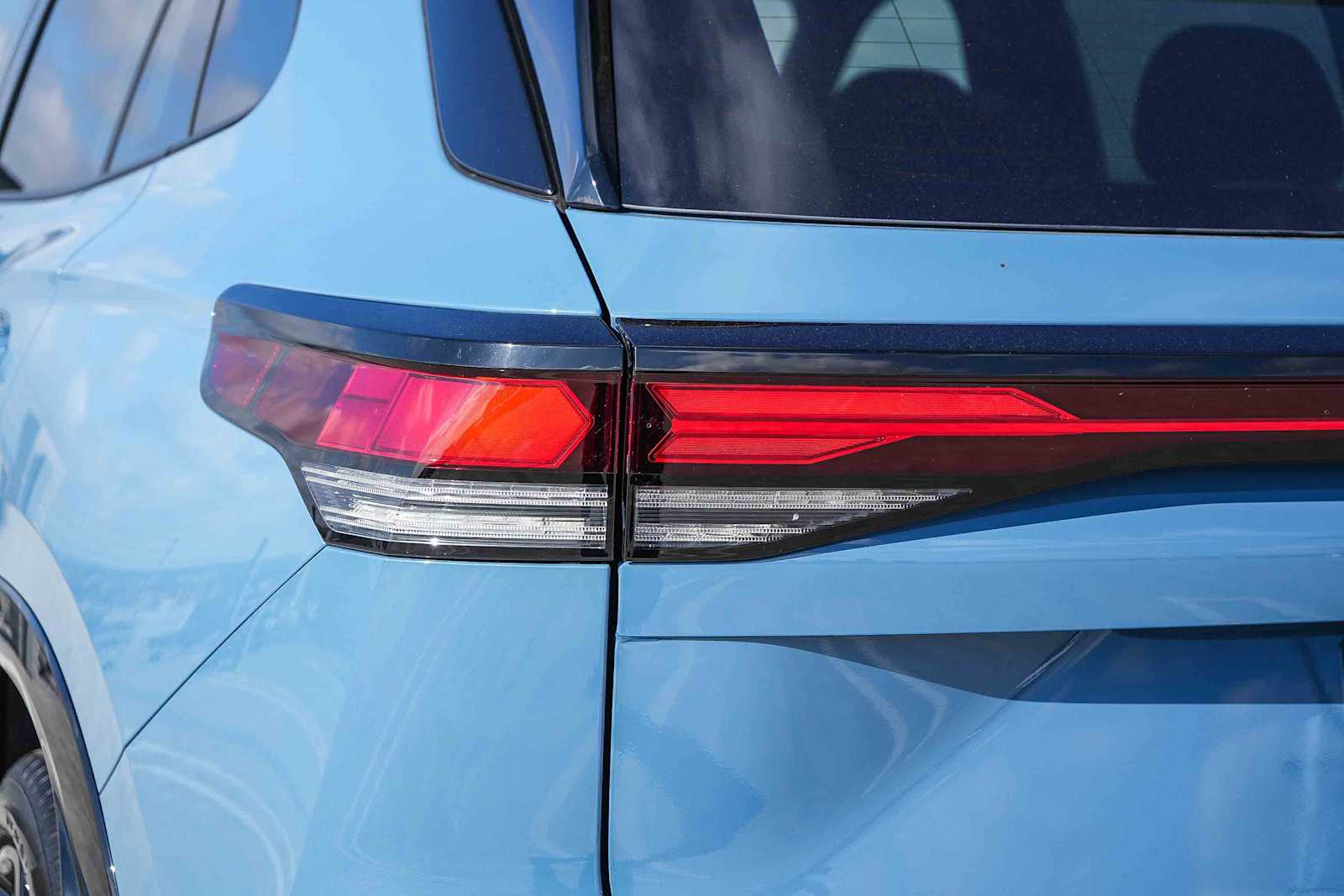 Thumbnail: 2026 Volkswagen Tiguan - 9