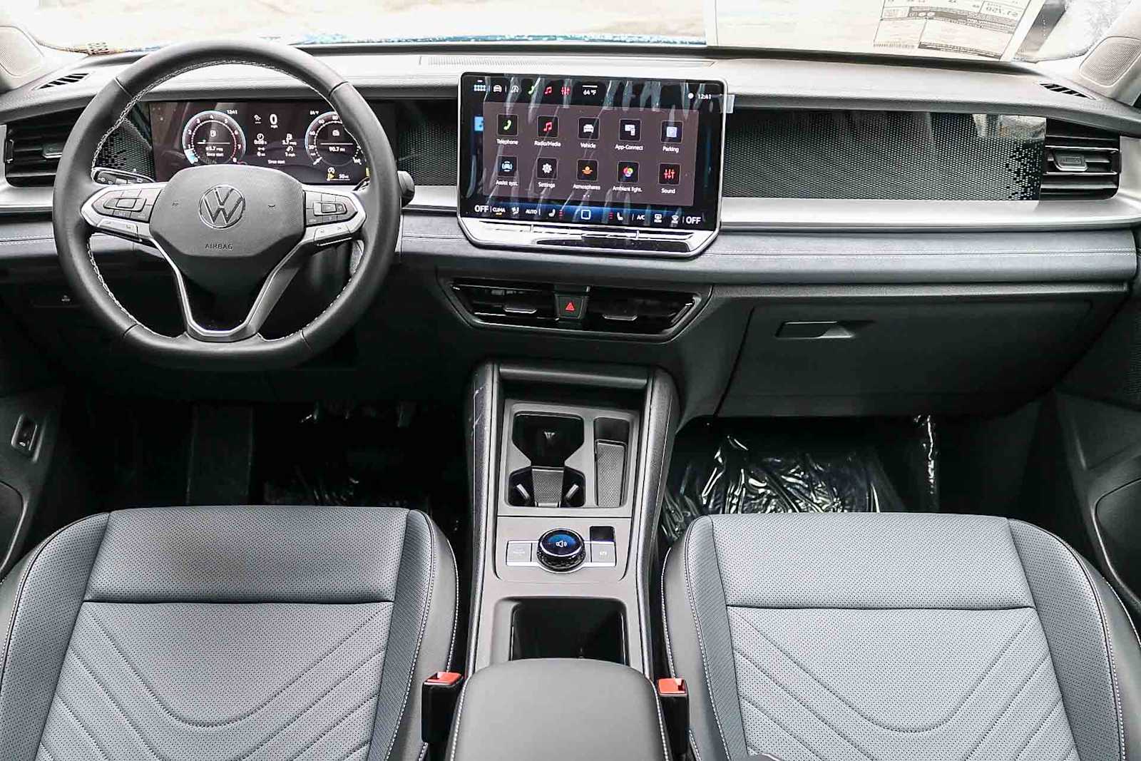 Thumbnail: 2026 Volkswagen Tiguan - 13