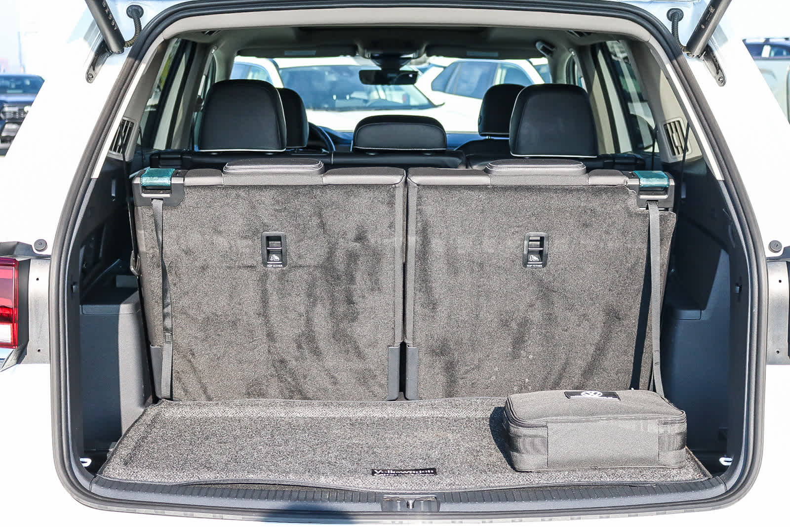 Thumbnail: 2025 Volkswagen Atlas - 25