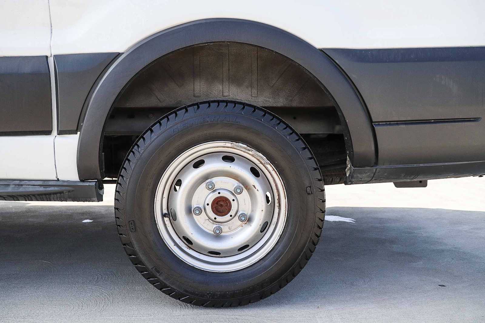 Thumbnail: 2015 Ford Transit Series - 10