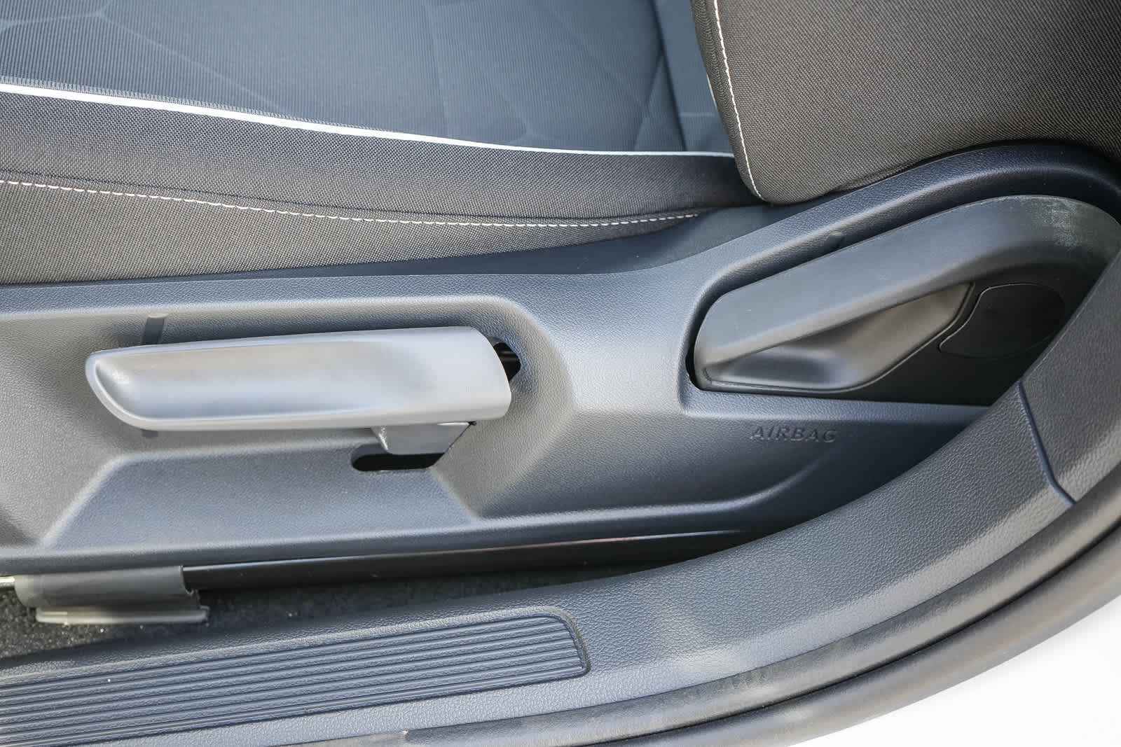 Thumbnail: 2026 Volkswagen Jetta - 23