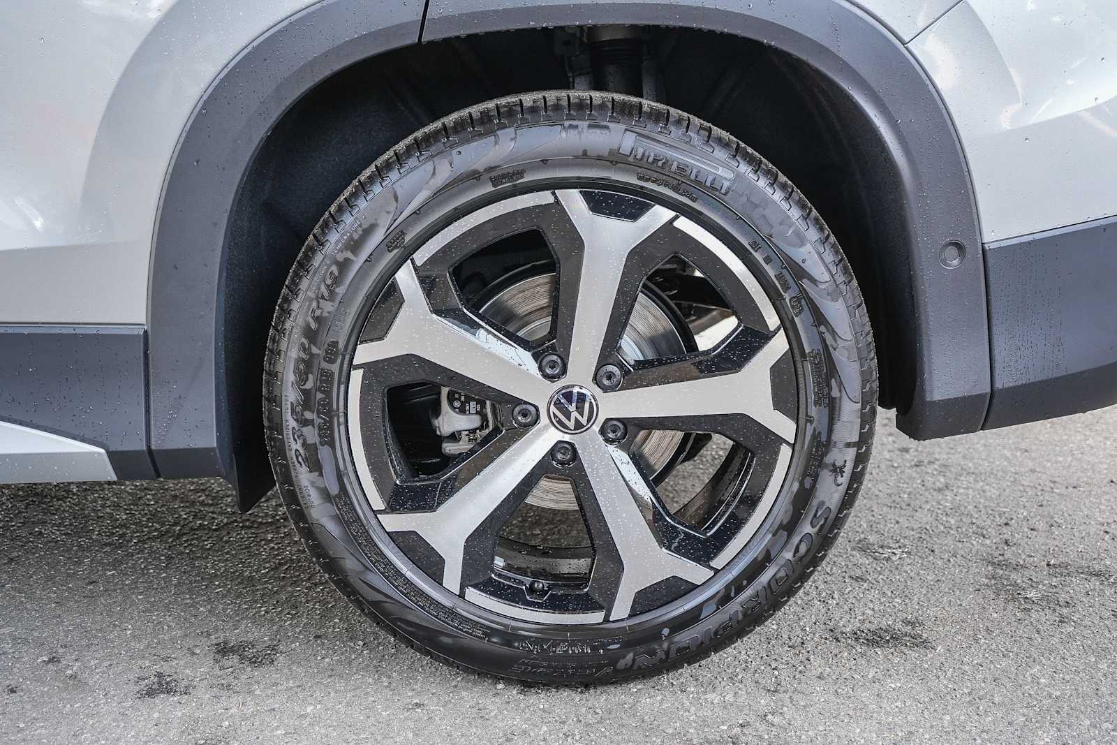 Thumbnail: 2026 Volkswagen Tiguan - 10