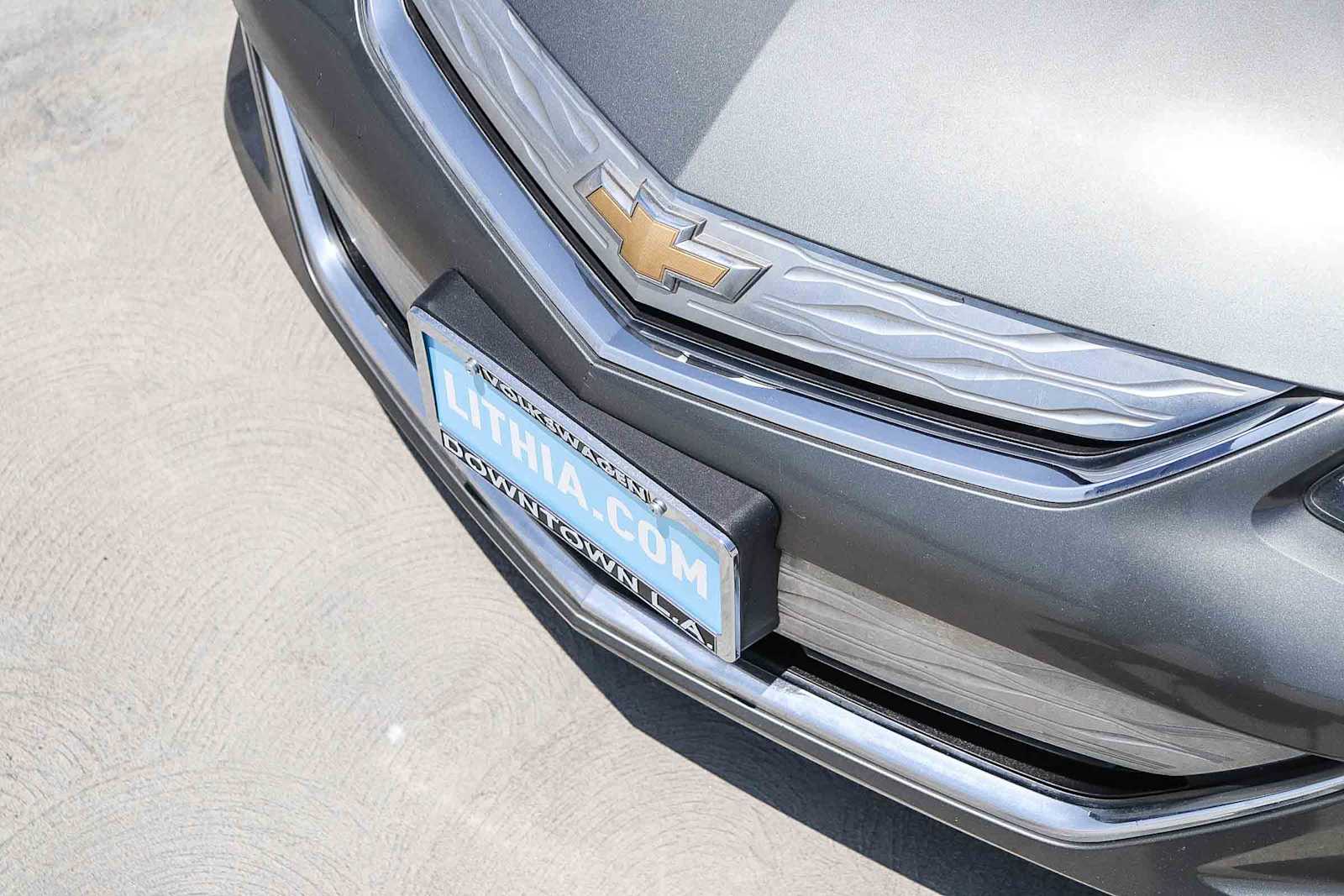 Thumbnail: 2017 Chevrolet Volt - 8