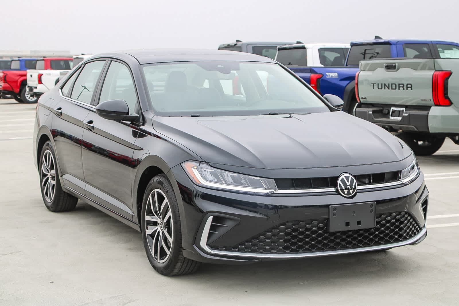 2025 Volkswagen Jetta SE 3