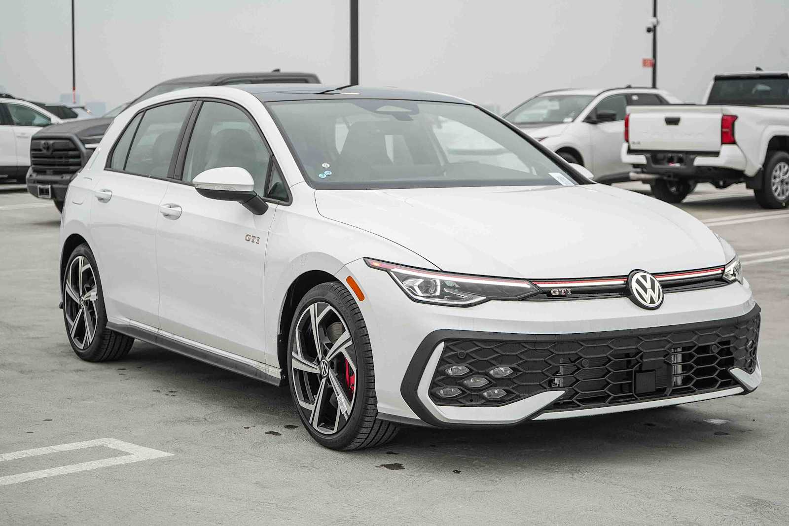 Thumbnail: 2026 Volkswagen Golf - 3