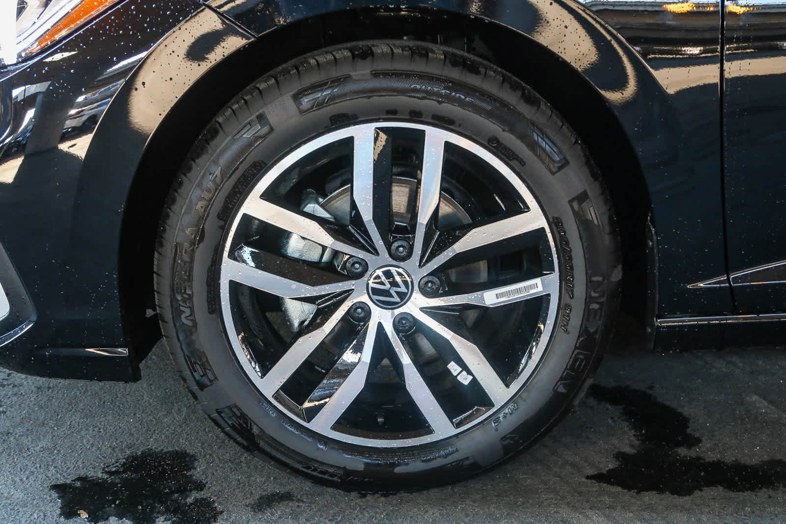 Thumbnail: 2025 Volkswagen Jetta - 11