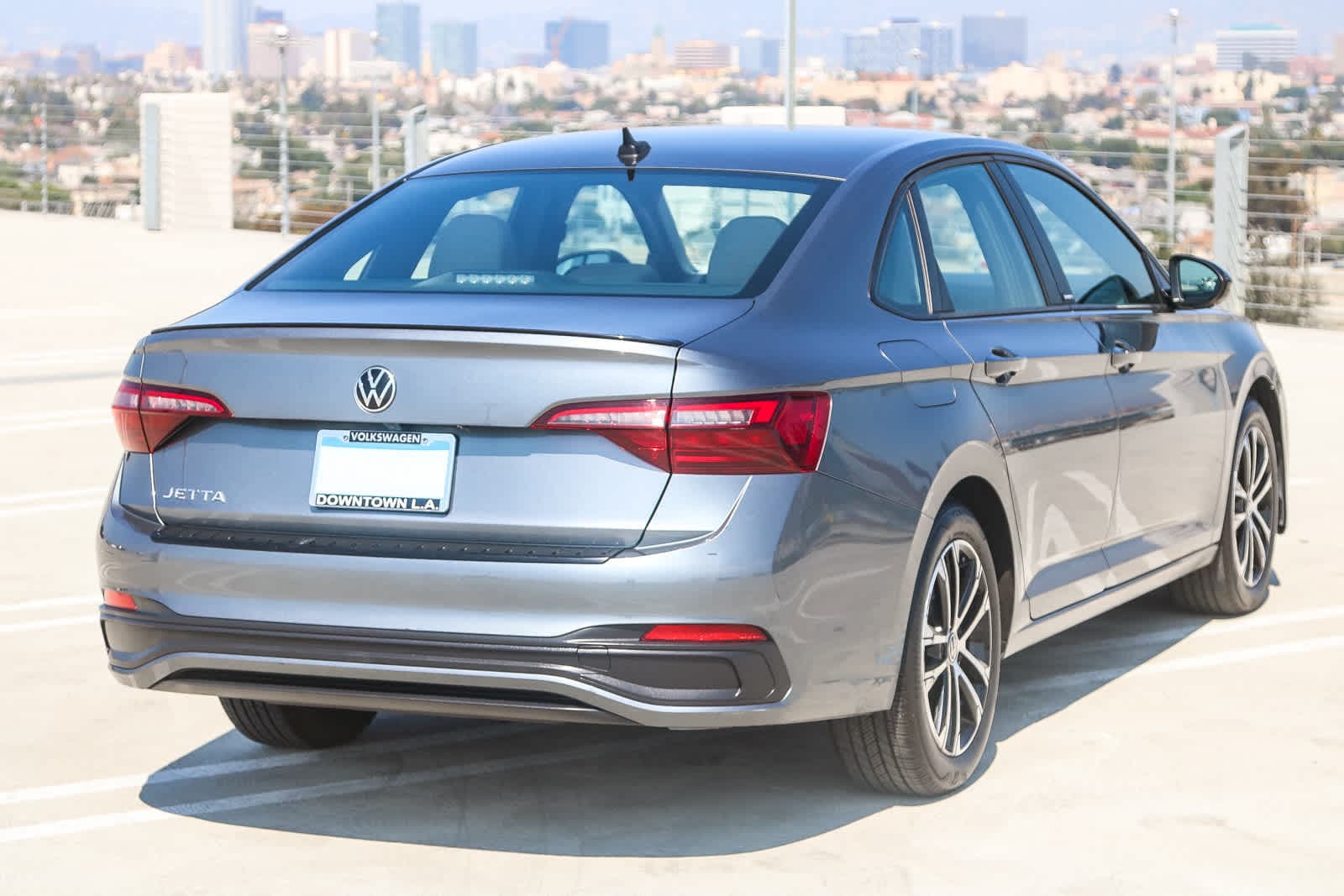 Thumbnail: 2023 Volkswagen Jetta - 6