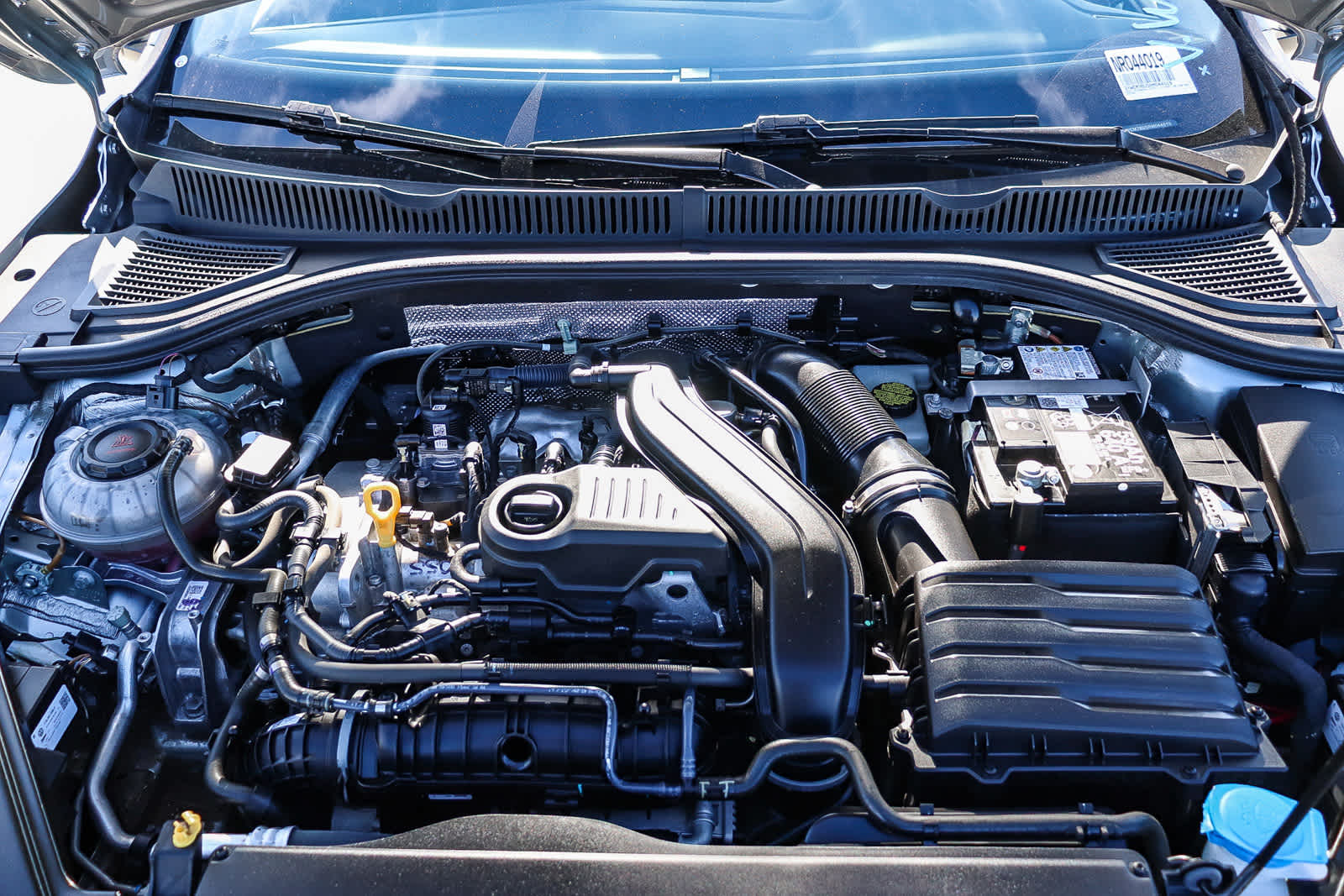 Thumbnail: 2024 Volkswagen Jetta - 28