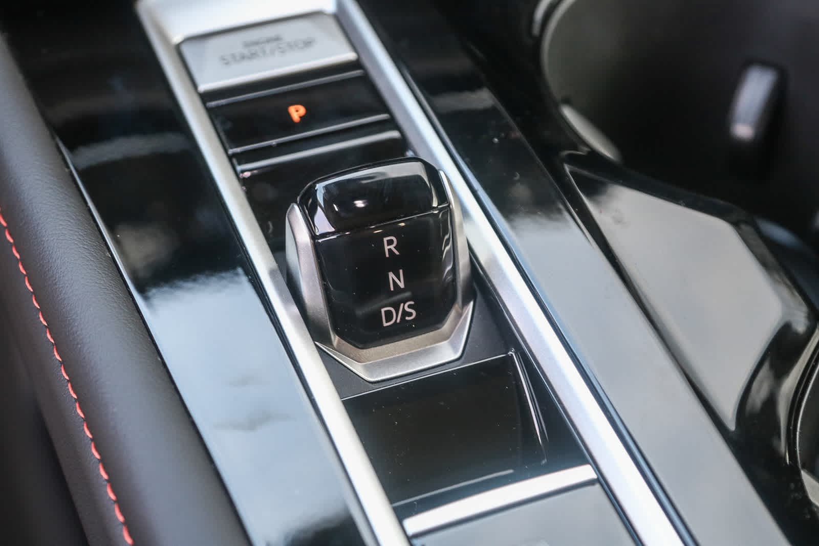 Thumbnail: 2025 Volkswagen Atlas - 22