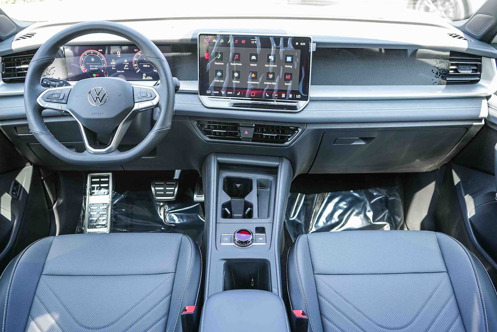 Thumbnail: 2026 Volkswagen Tiguan - 14