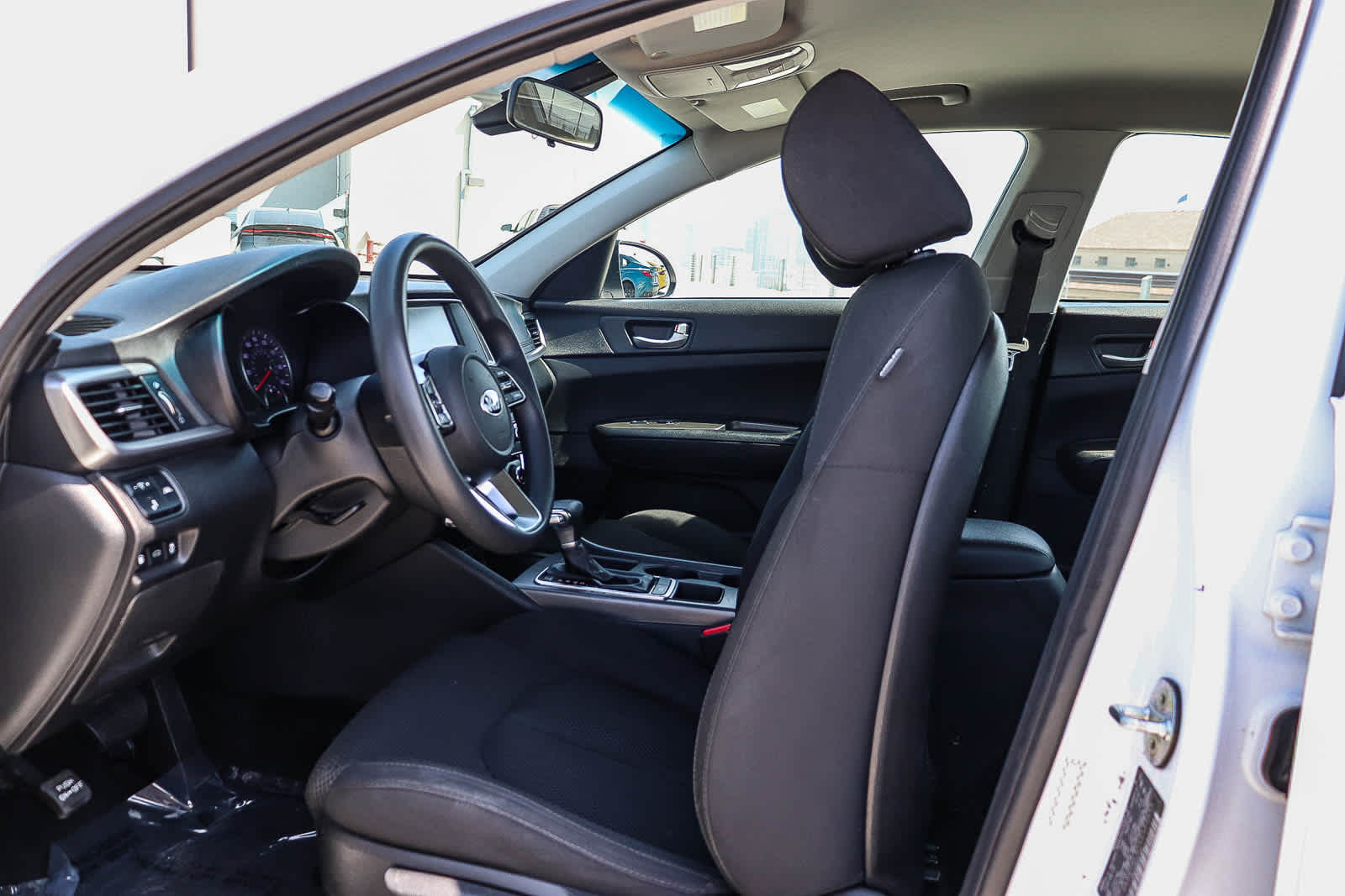 Thumbnail: 2019 Kia Optima - 18