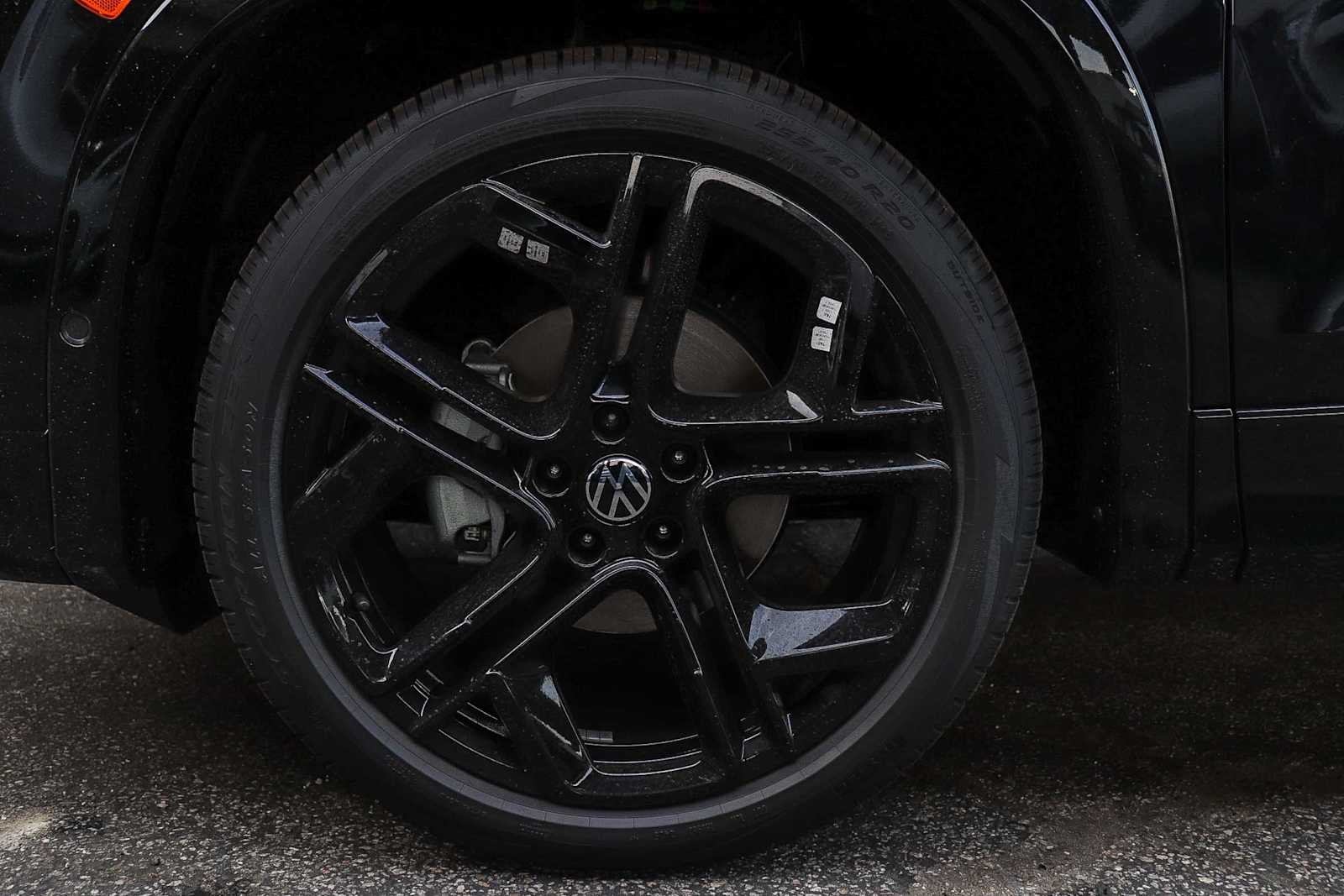 Thumbnail: 2026 Volkswagen Tiguan - 11