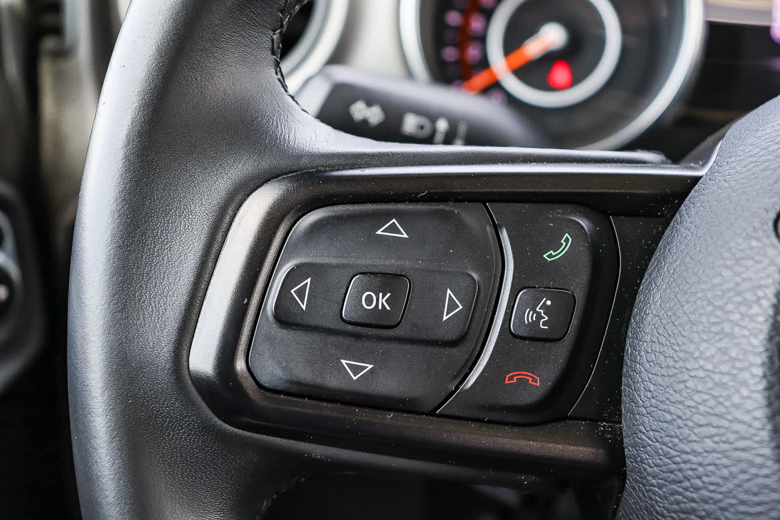 Thumbnail: 2018 Jeep Wrangler - 25