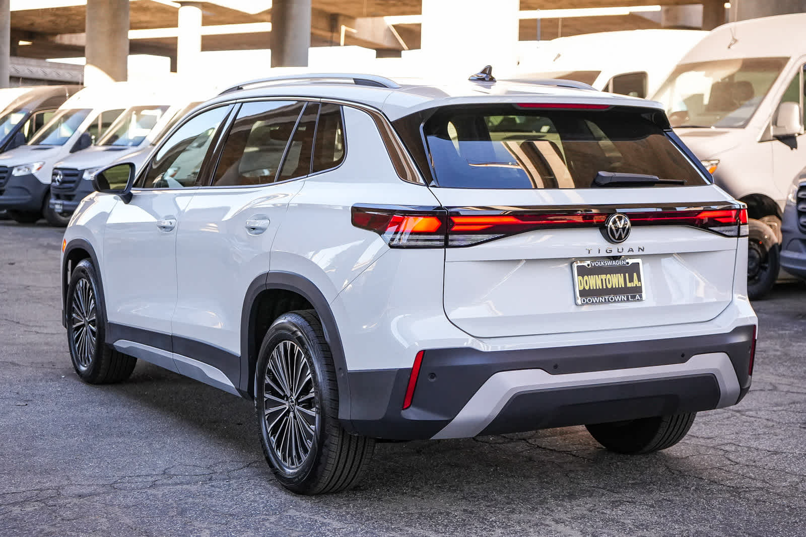 Thumbnail: 2026 Volkswagen Tiguan - 8