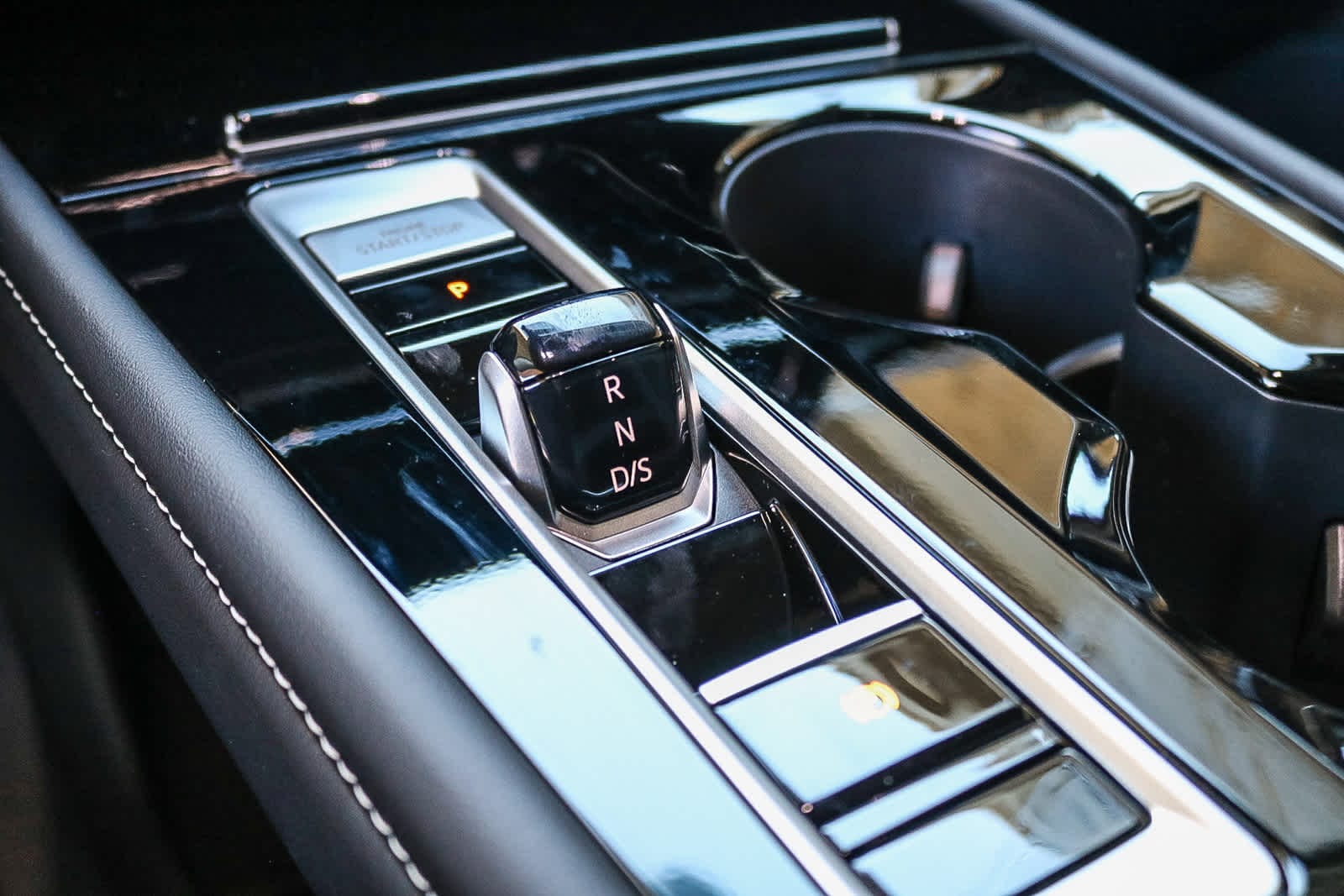 Thumbnail: 2026 Volkswagen Atlas - 21