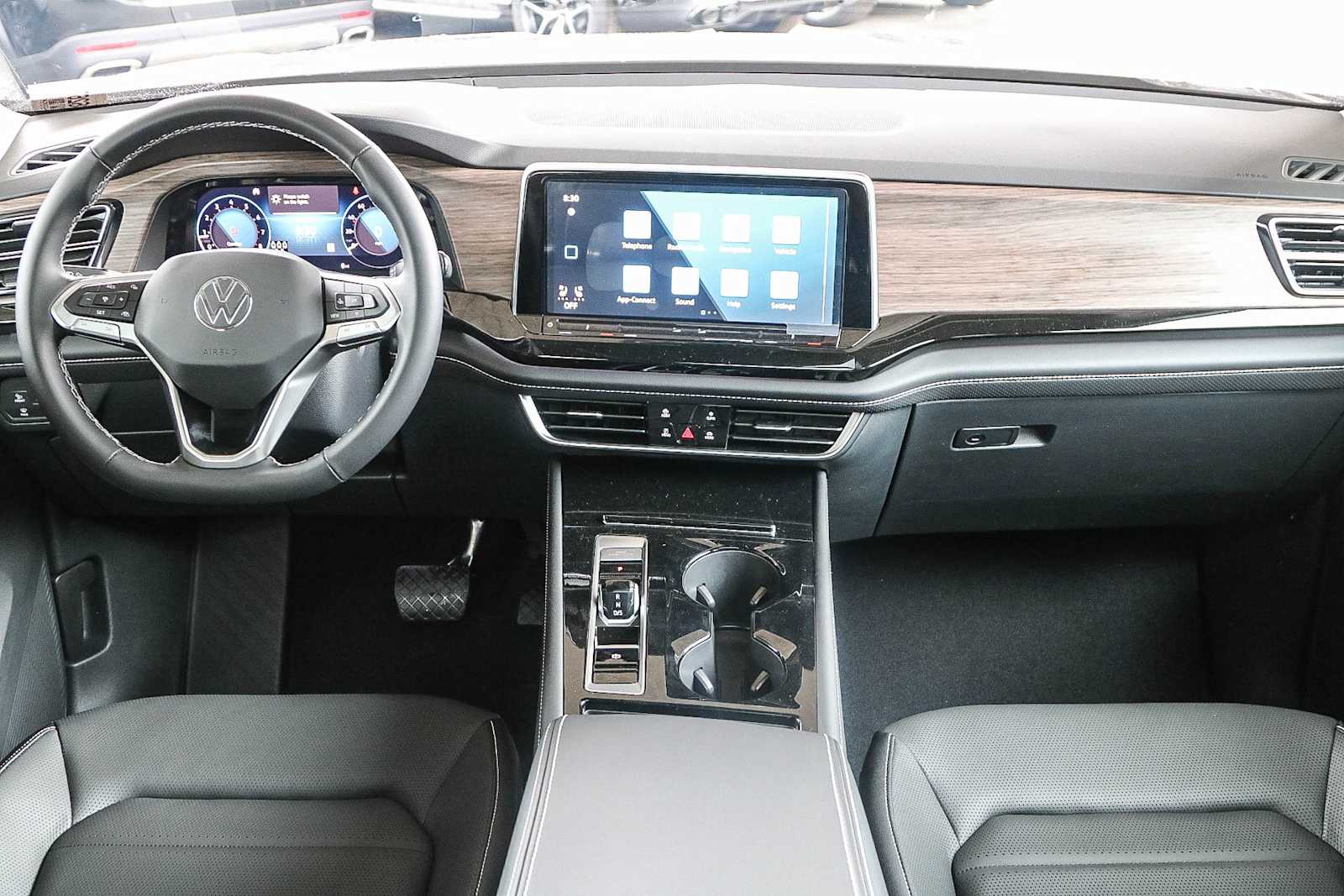 Thumbnail: 2025 Volkswagen Atlas - 14