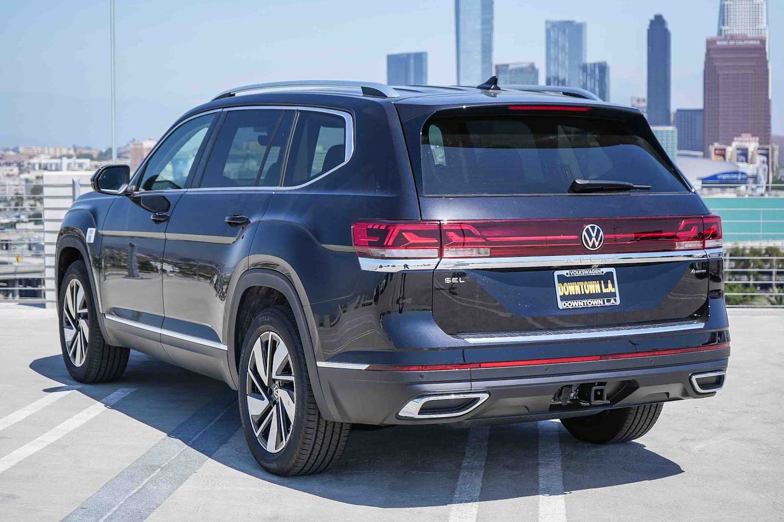 Thumbnail: 2026 Volkswagen Atlas - 8