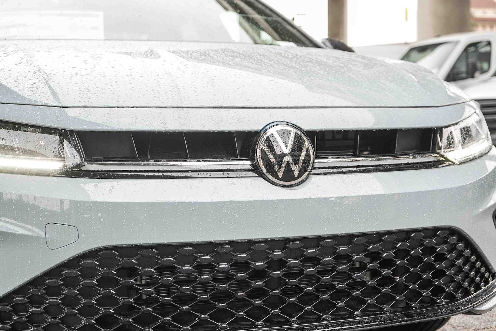 Thumbnail: 2026 Volkswagen Jetta - 5