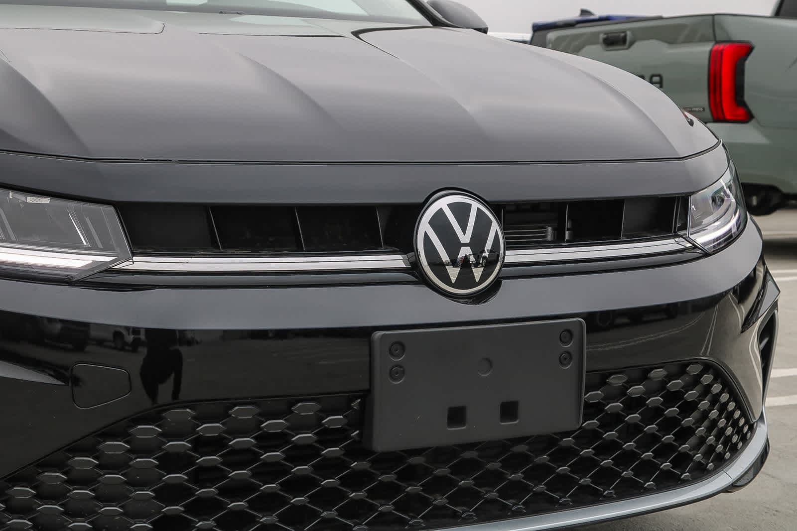 2025 Volkswagen Jetta SE 5