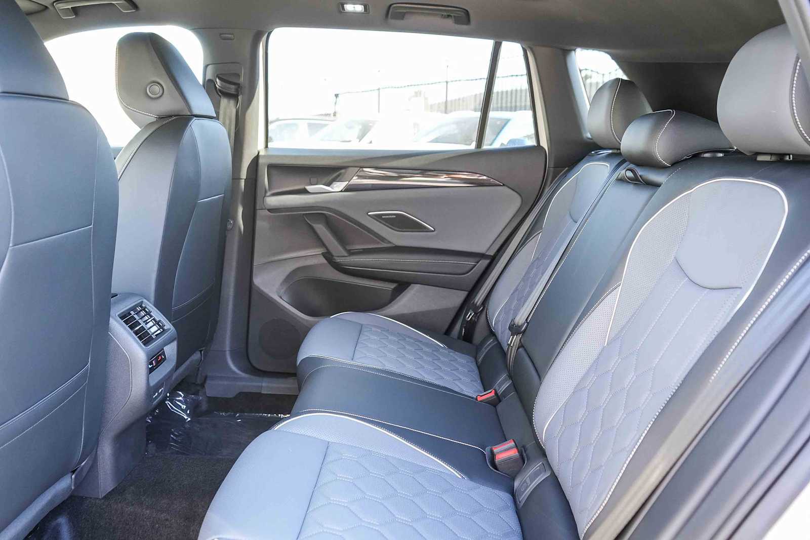 Thumbnail: 2026 Volkswagen Tiguan - 20