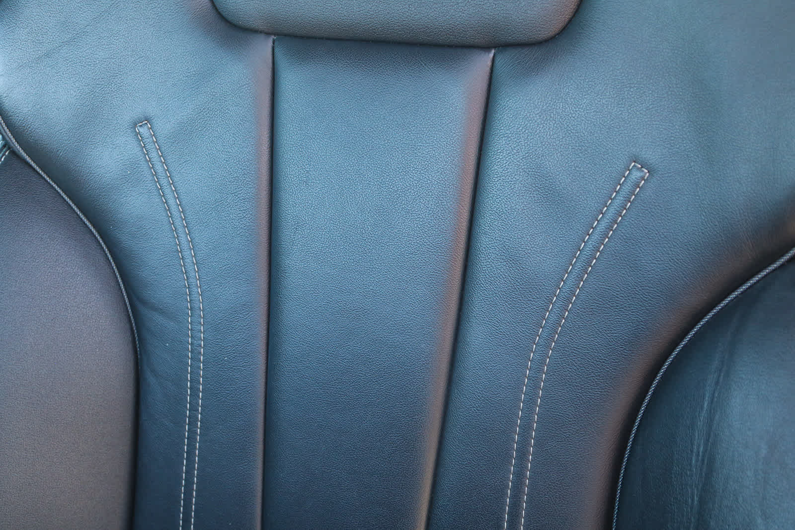 Thumbnail: 2022 Audi A4 - 25