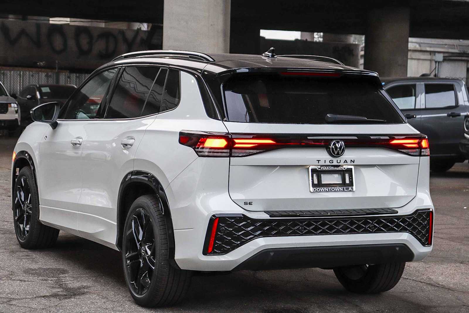 Thumbnail: 2026 Volkswagen Tiguan - 6