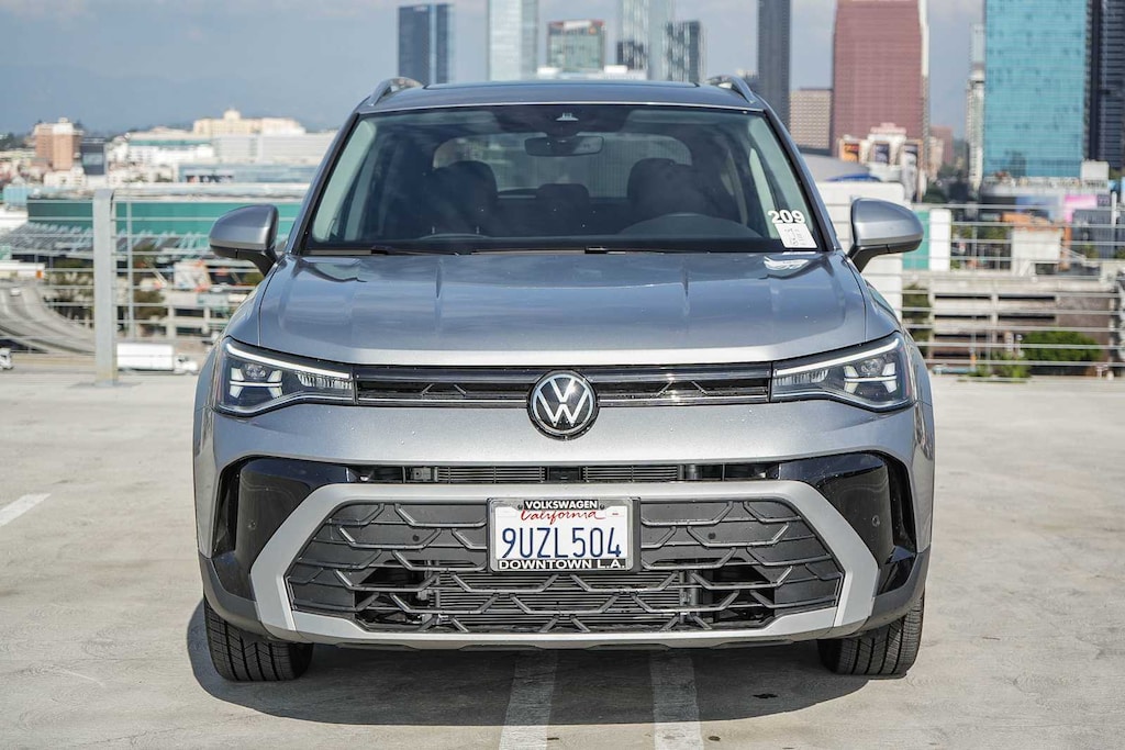 Nuevo 2025 Volkswagen Taos 1.5T SE SUV