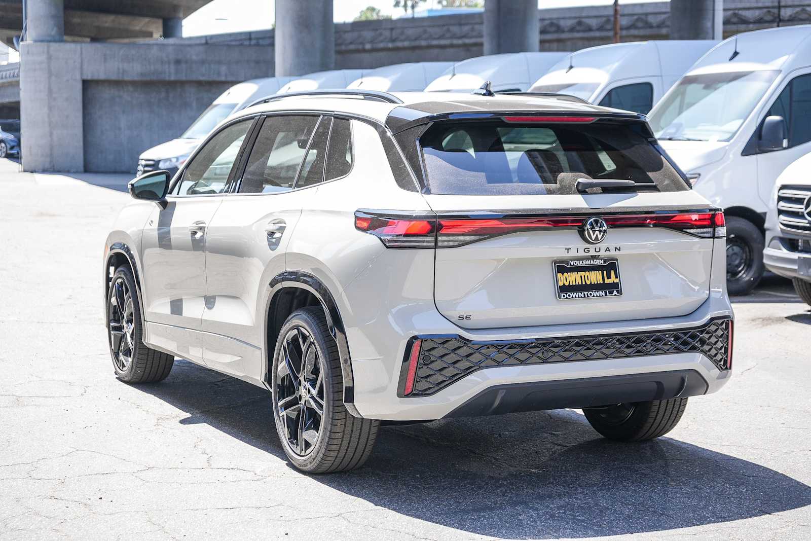 Thumbnail: 2026 Volkswagen Tiguan - 6