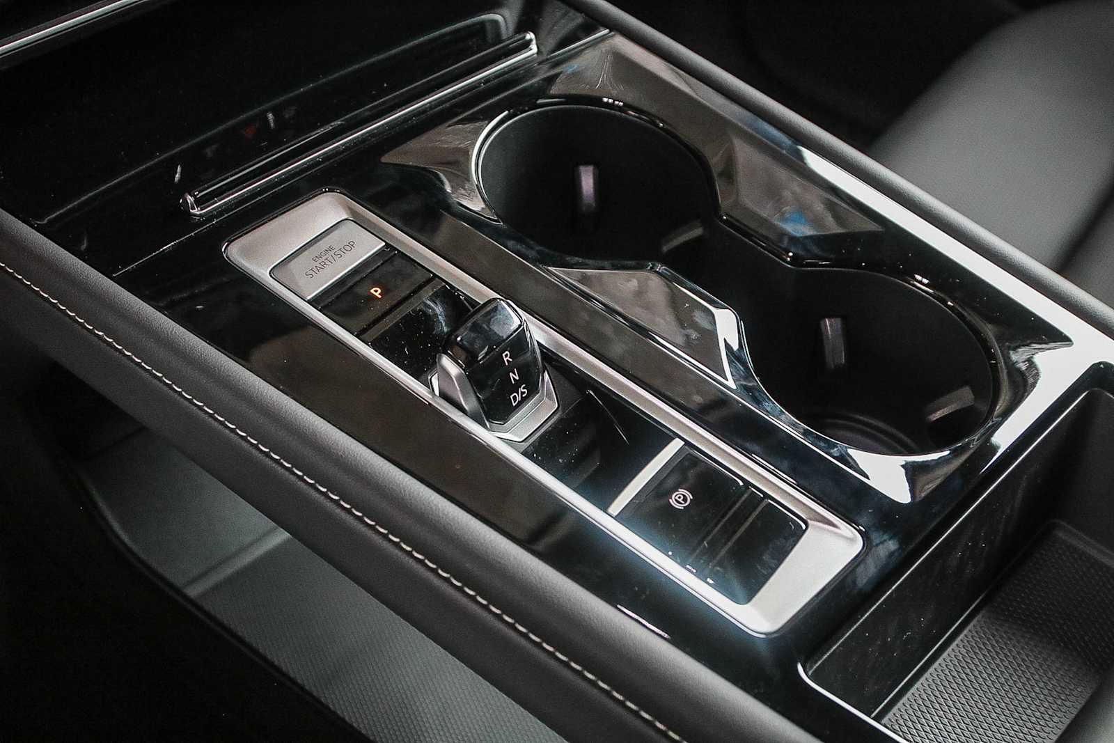 Thumbnail: 2025 Volkswagen Atlas - 21