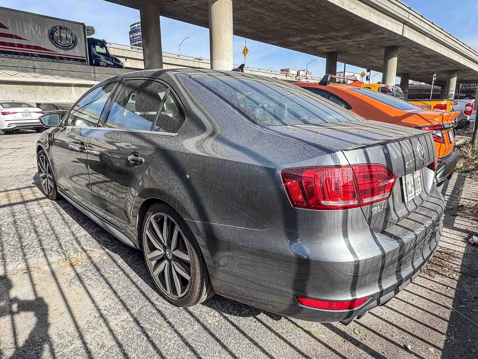 Thumbnail: 2014 Volkswagen Jetta - 6