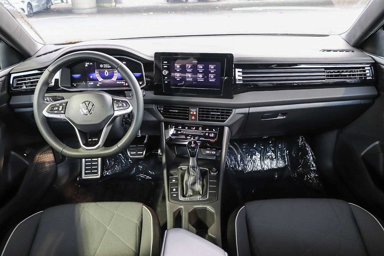 Thumbnail: 2026 Volkswagen Jetta - 14