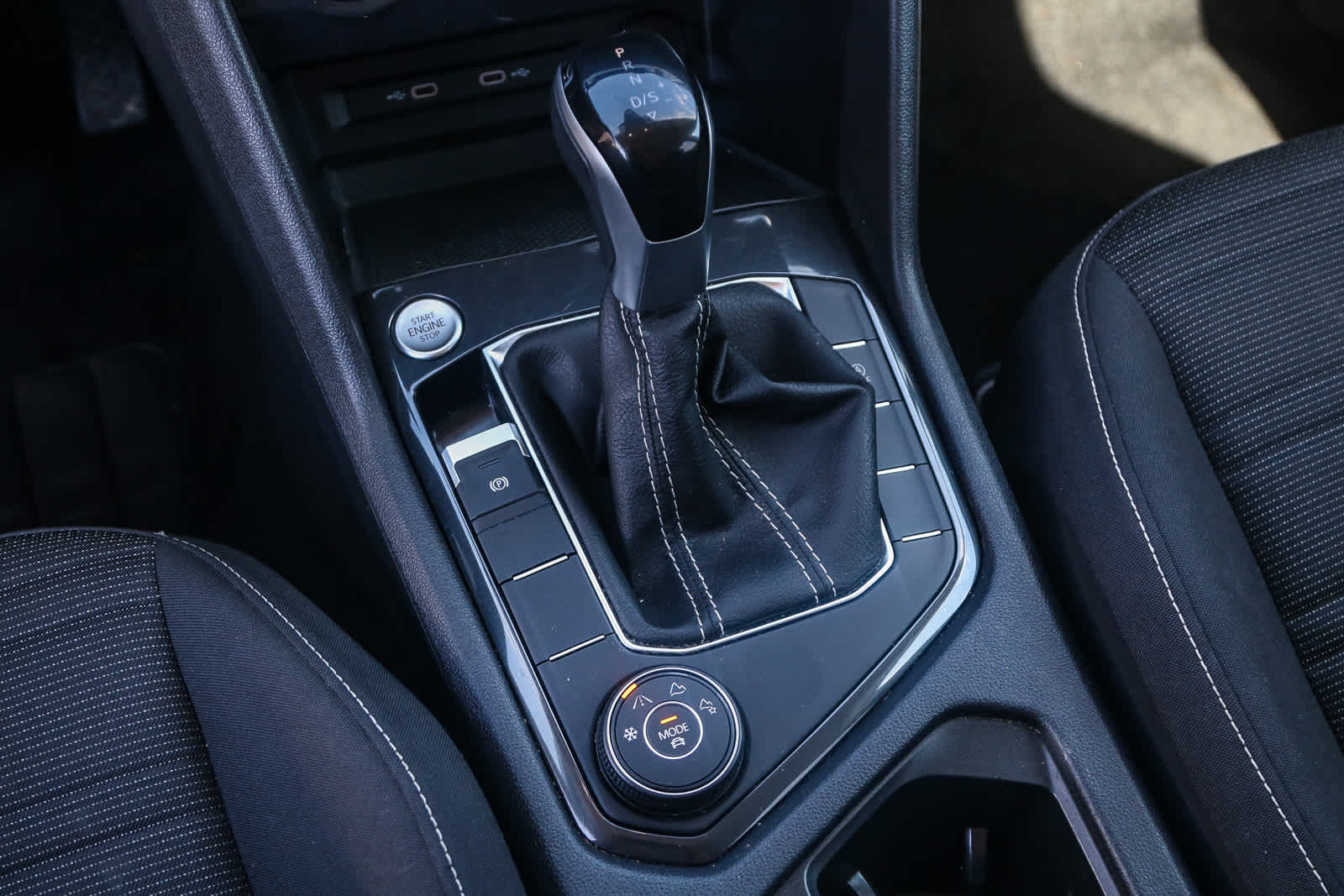 Thumbnail: 2024 Volkswagen Tiguan - 20