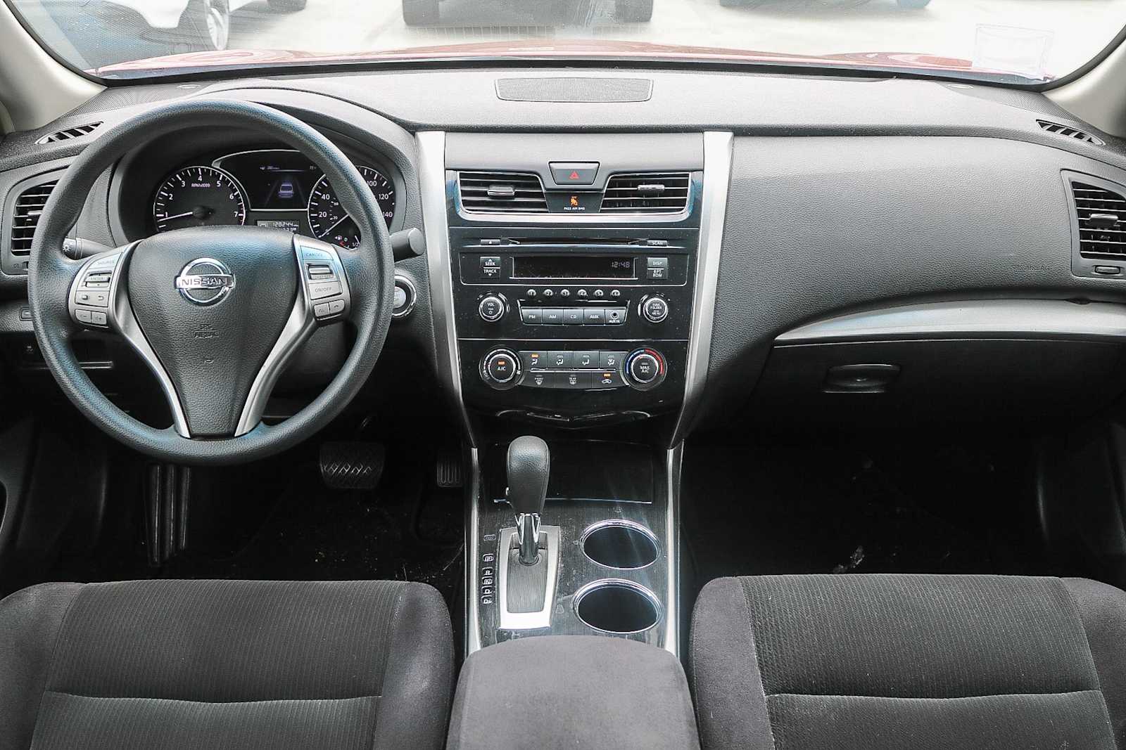 Thumbnail: 2013 Nissan Altima - 13