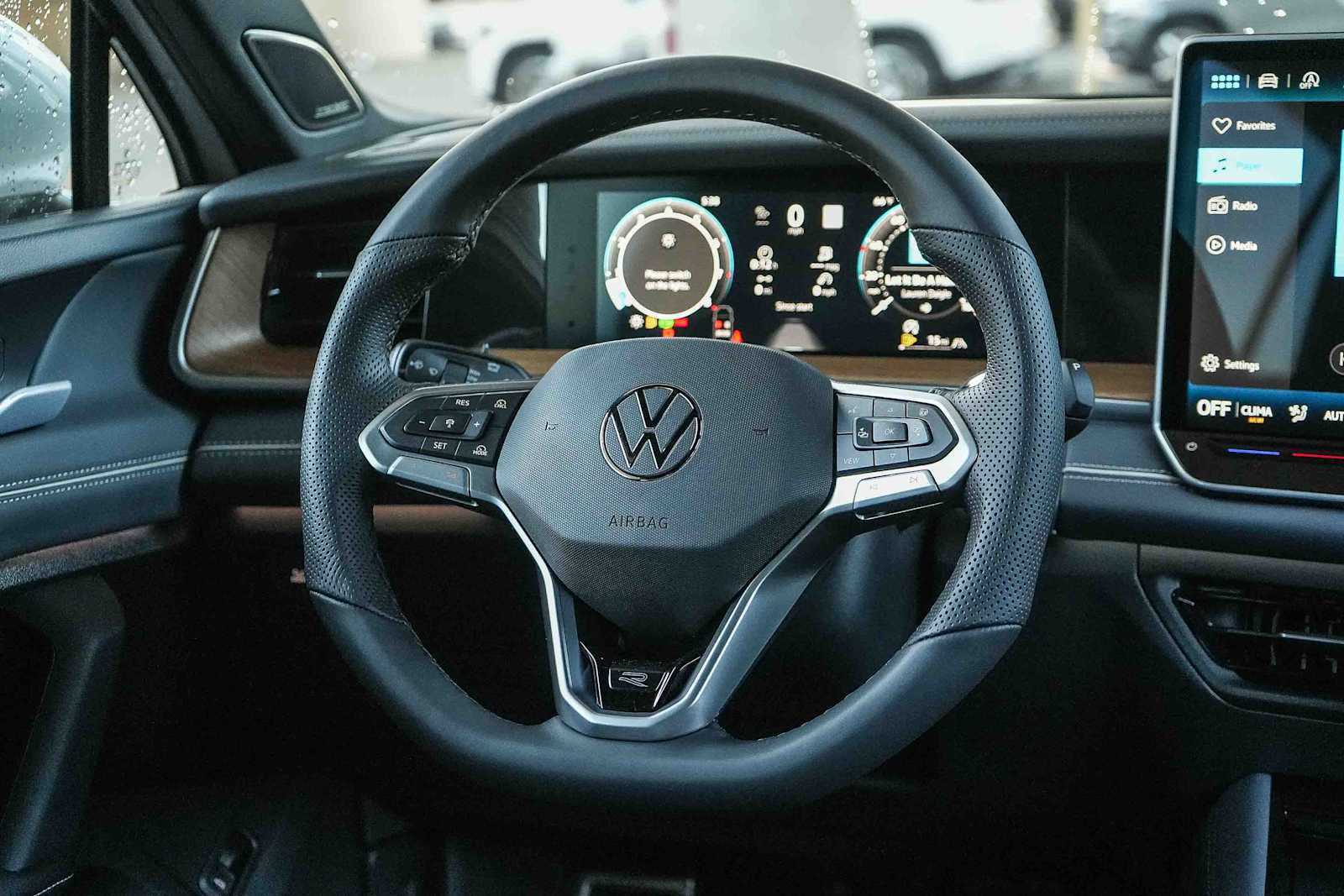 Thumbnail: 2026 Volkswagen Tiguan - 17