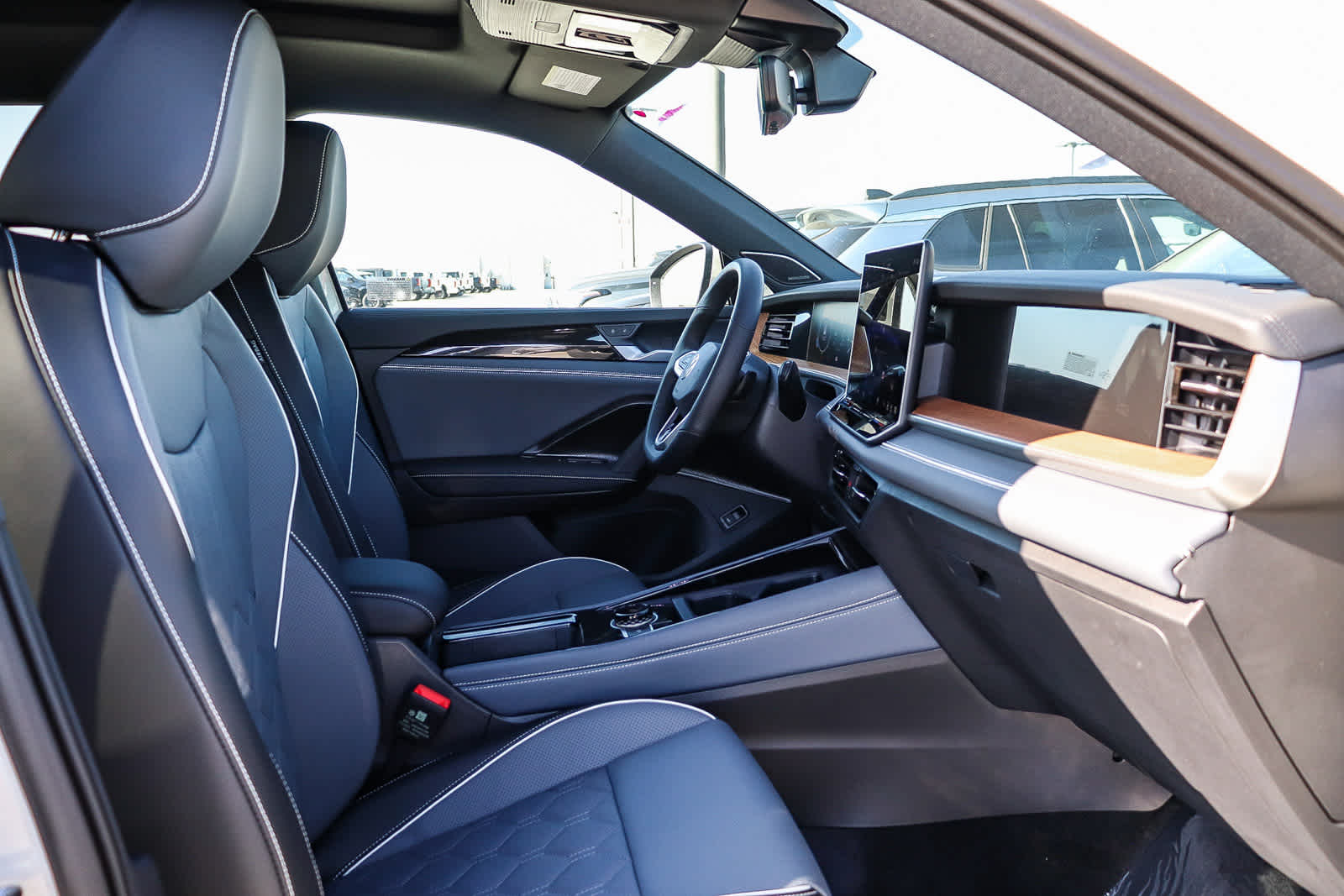 Thumbnail: 2026 Volkswagen Tiguan - 17