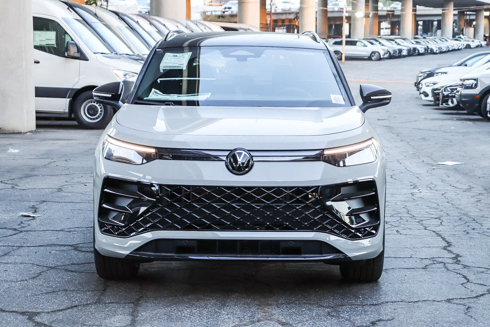 Thumbnail: 2026 Volkswagen Tiguan - 2