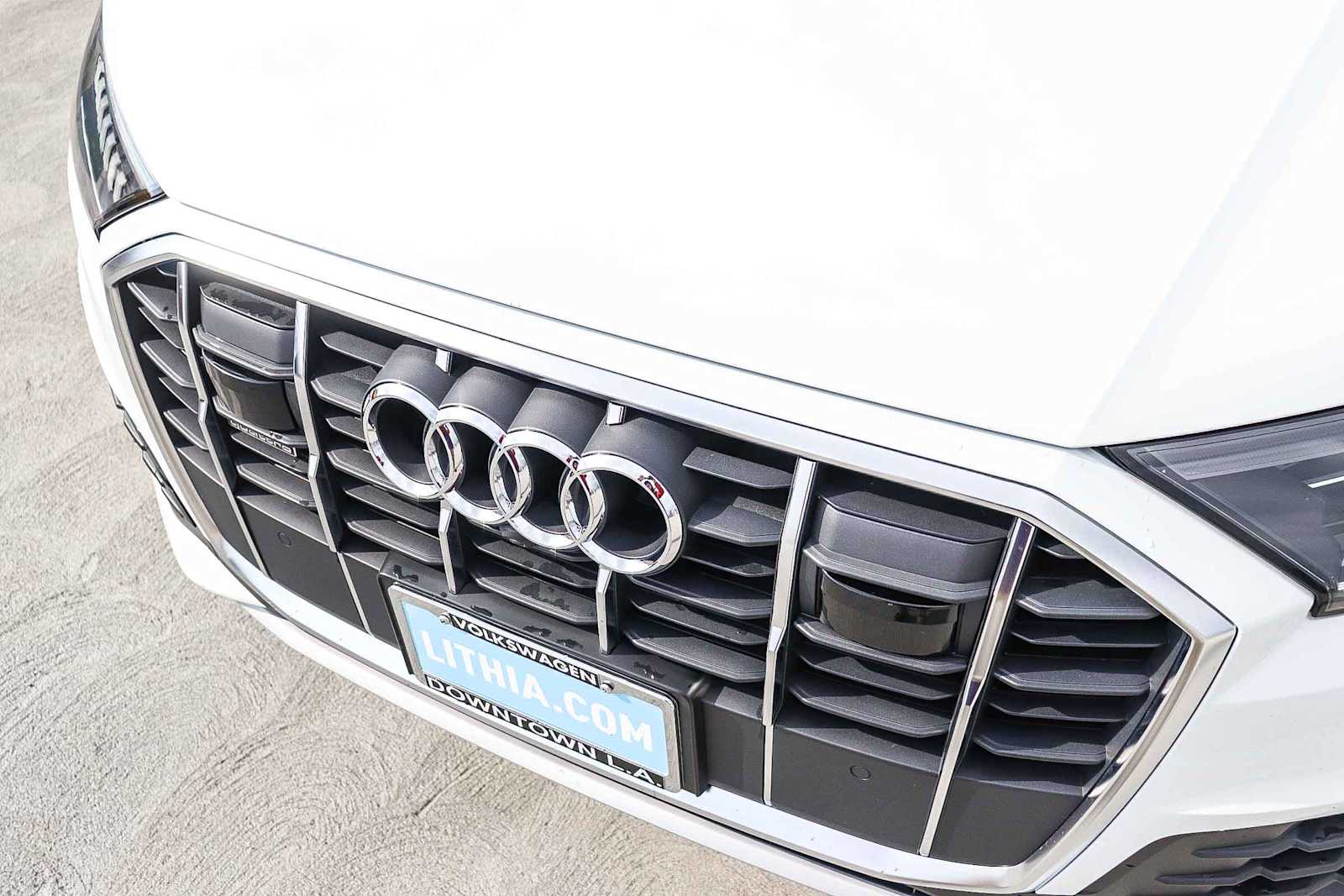 Thumbnail: 2024 Audi Q7 - 8