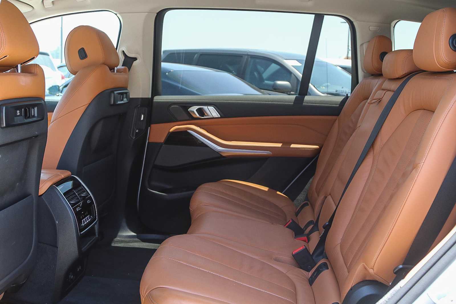 Thumbnail: 2019 BMW X7 - 18