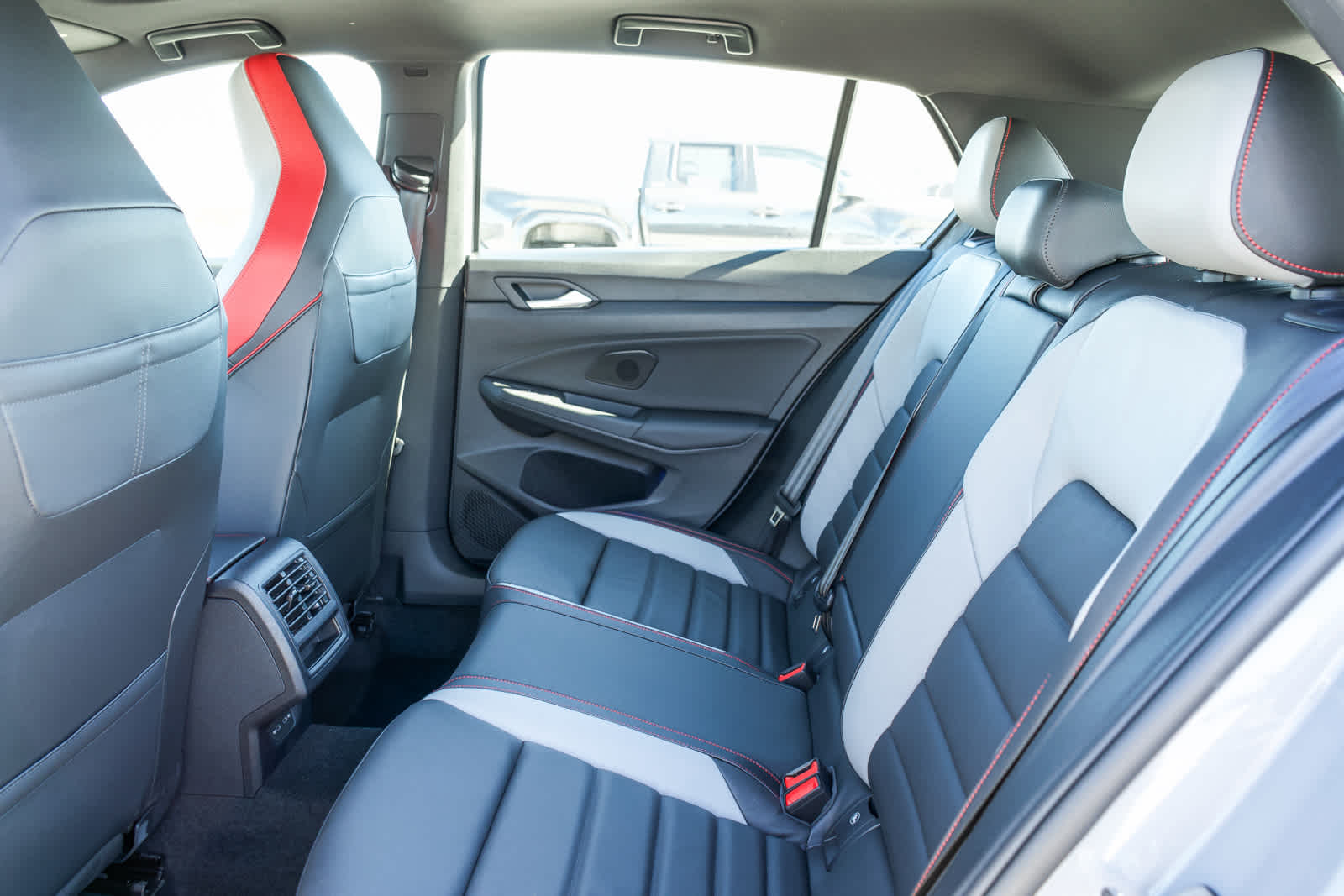 Thumbnail: 2026 Volkswagen Golf - 20