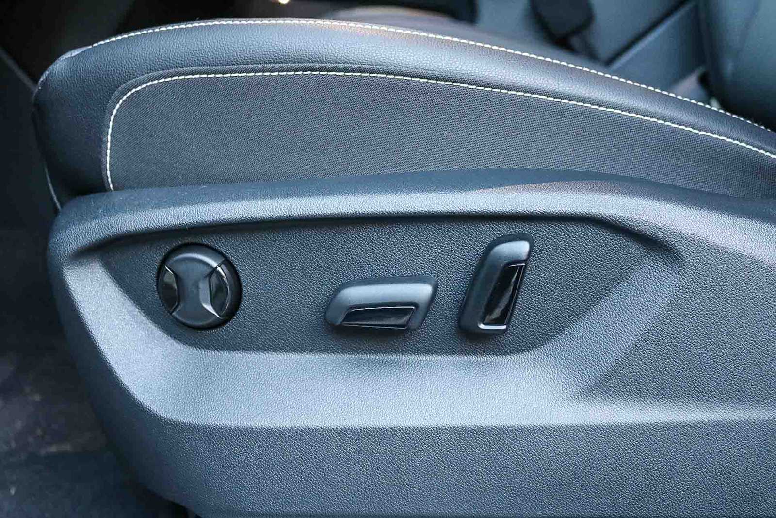 Thumbnail: 2026 Volkswagen Atlas - 21