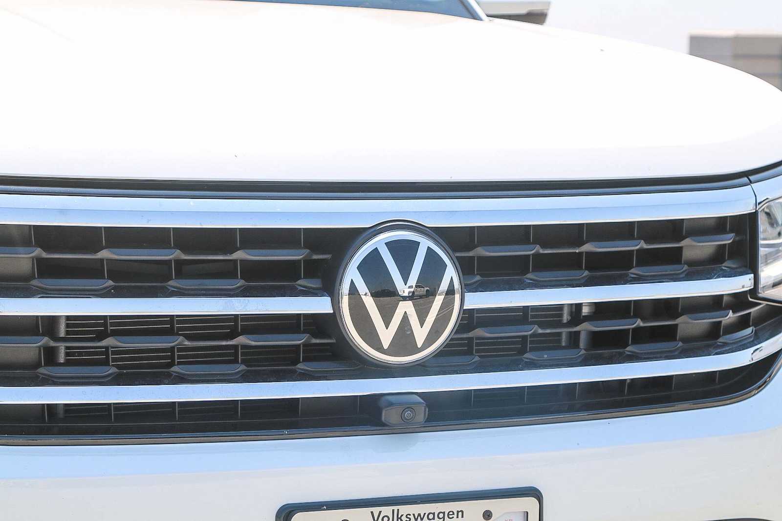 Thumbnail: 2021 Volkswagen Atlas - 5