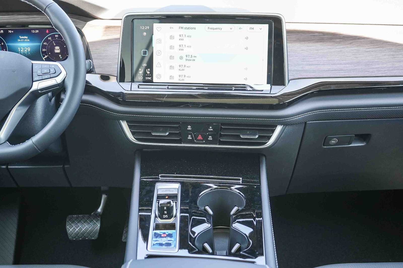 Thumbnail: 2026 Volkswagen Atlas - 15