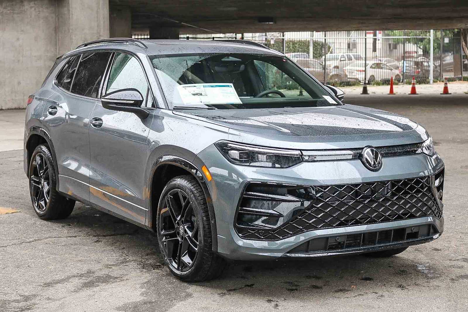 Thumbnail: 2026 Volkswagen Tiguan - 3