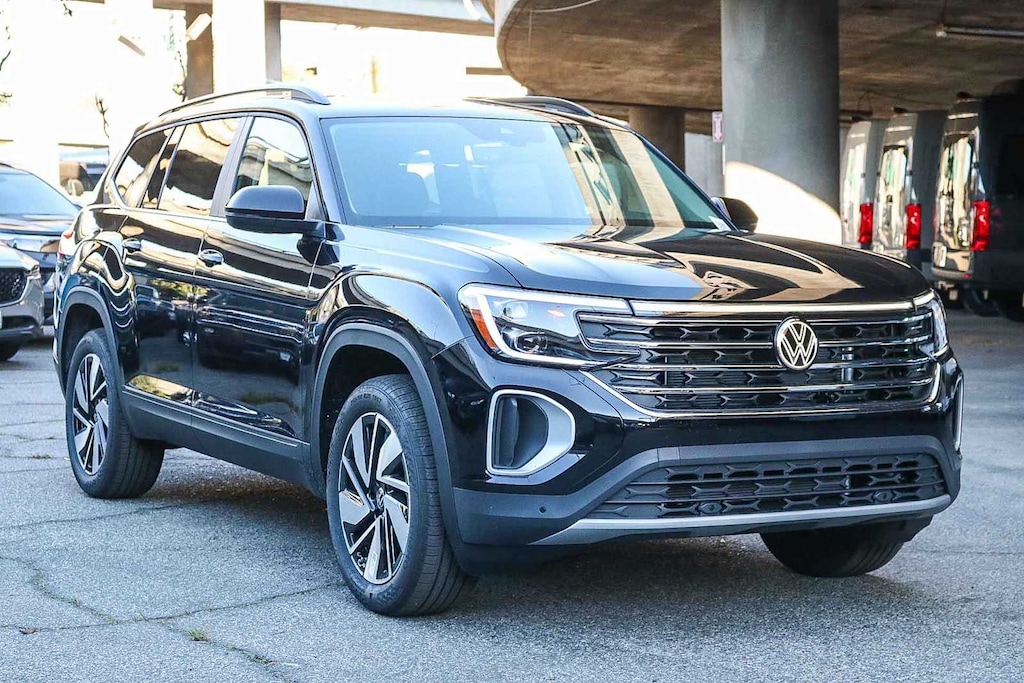 New 2026 Volkswagen Atlas 2.0T SE w/Technology SUV